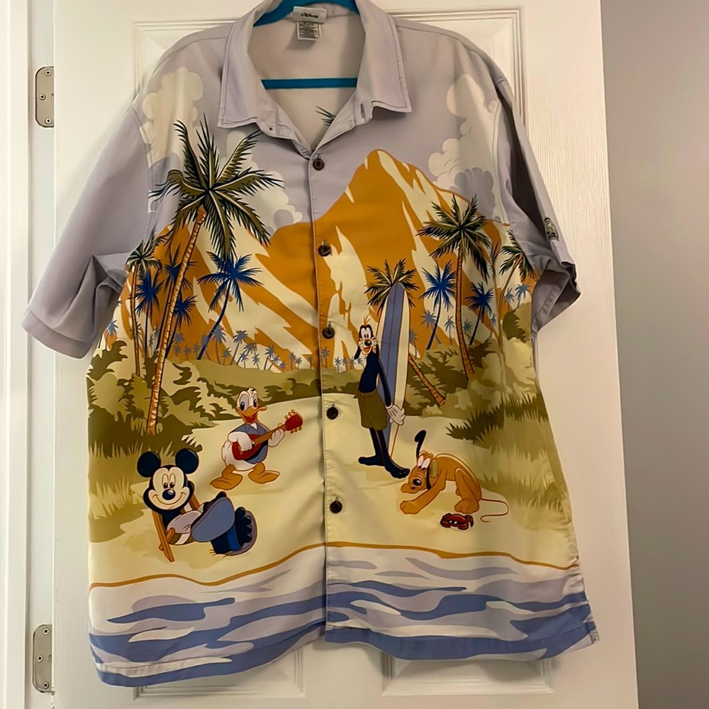 Vintage Disney shirt